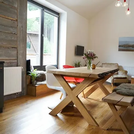 Skog Duplex شقة *