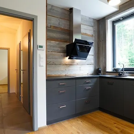 شقة Skog Duplex هاراشوف